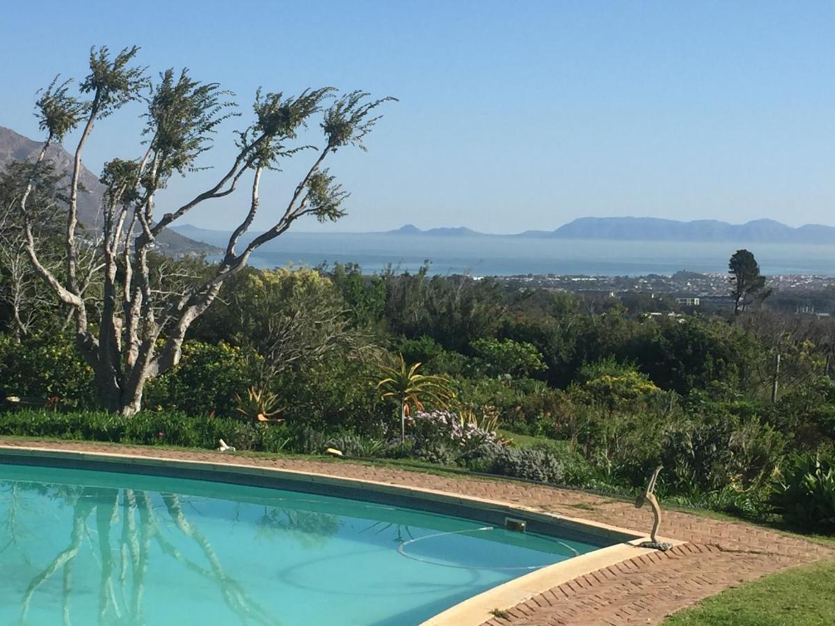 Watermill Studios Gordons Bay Exterior photo