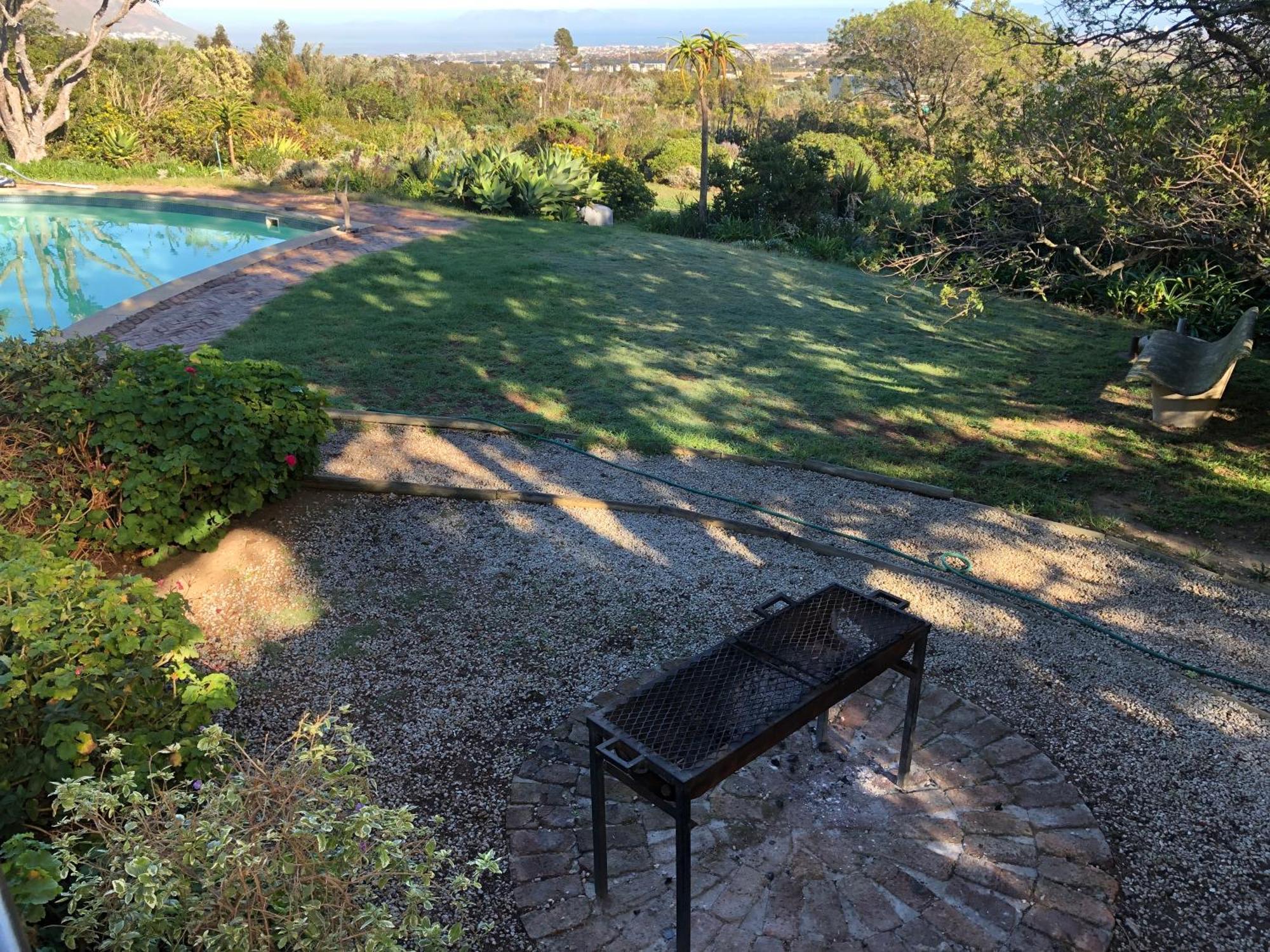Watermill Studios Gordons Bay Exterior photo